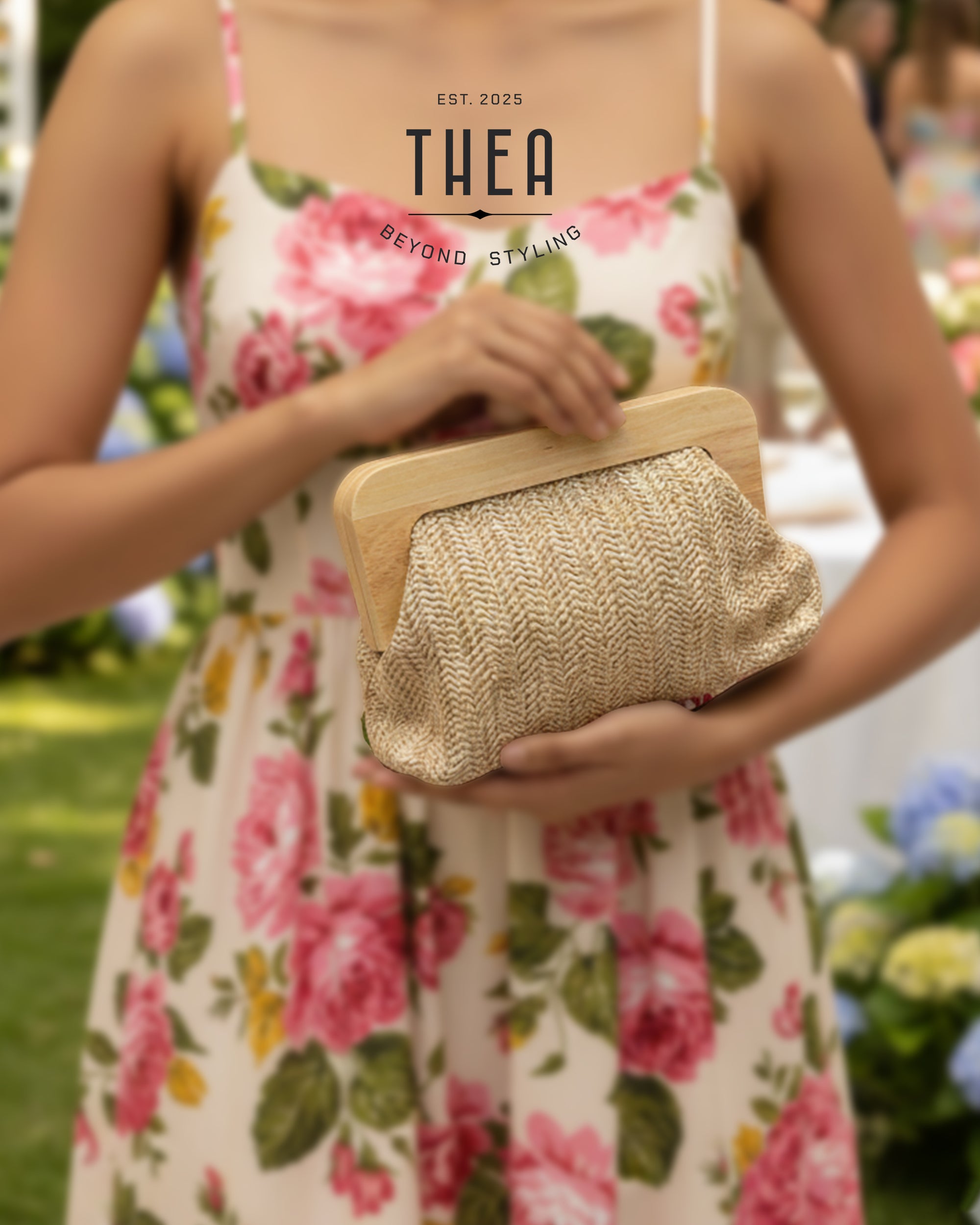 TERRA WEAVE CLUTCH KHAKHEE