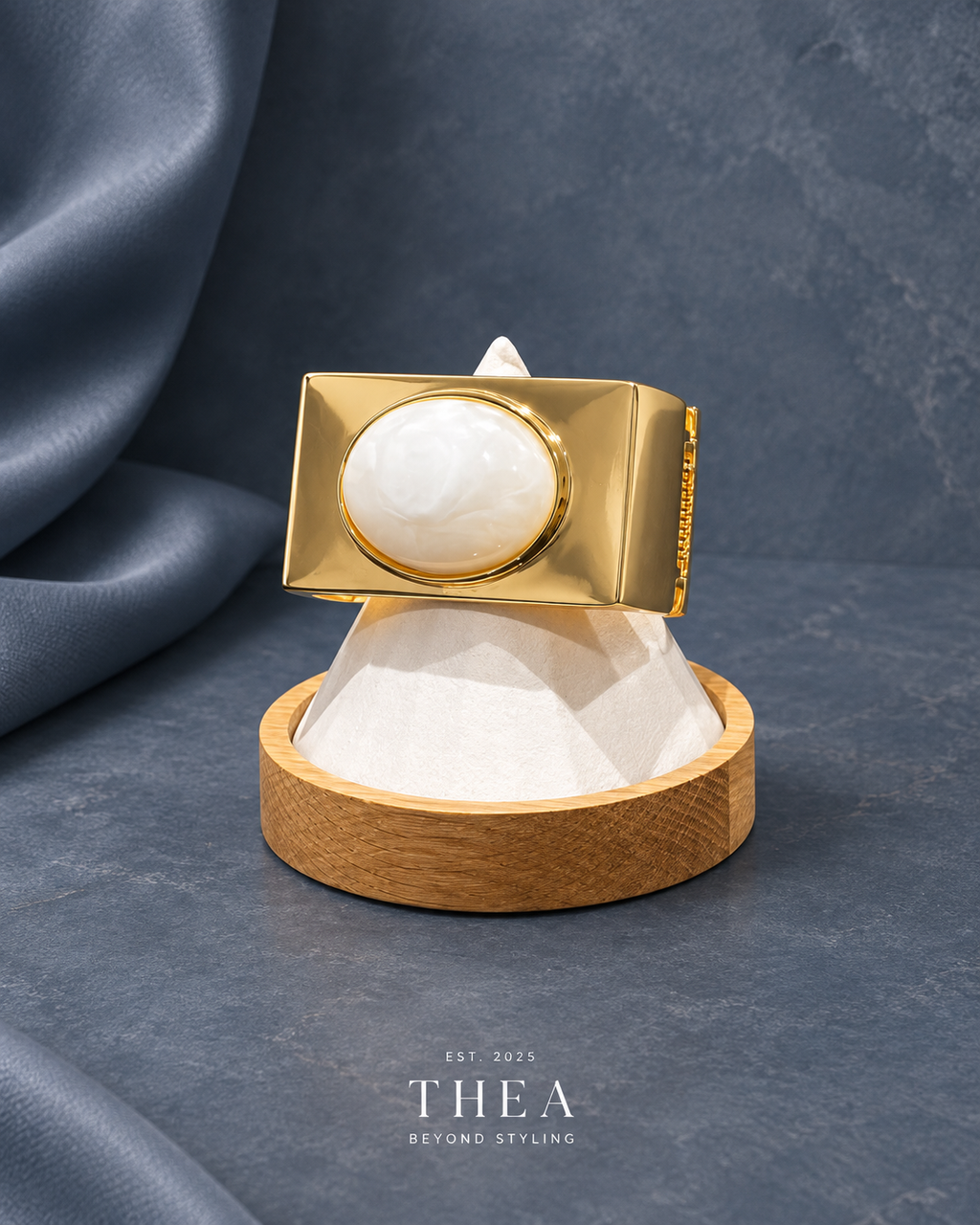 Luna Frame Cuff in gold tone with pearly white accent