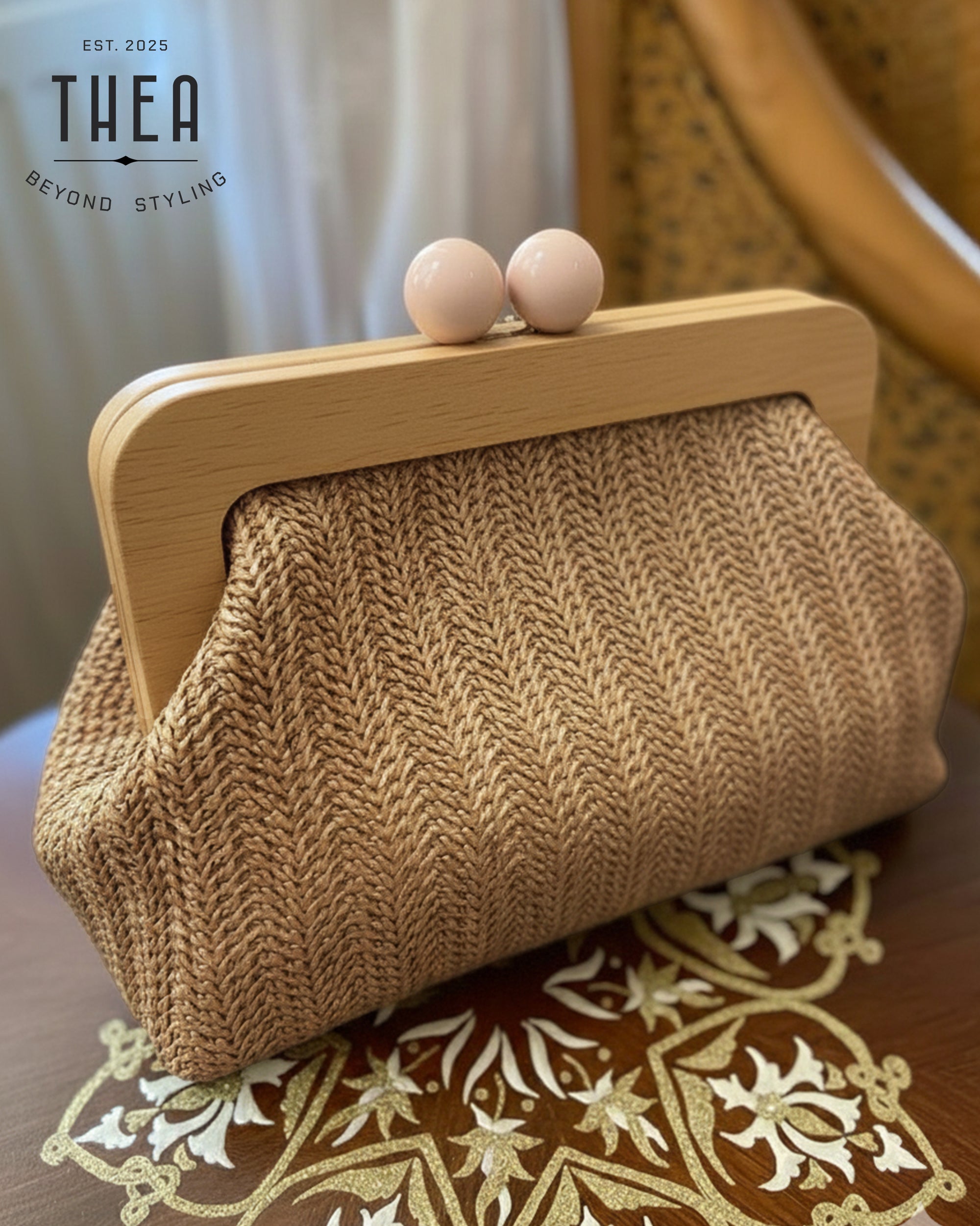 TERRA WEAVE CLUTCH KHAKHEE