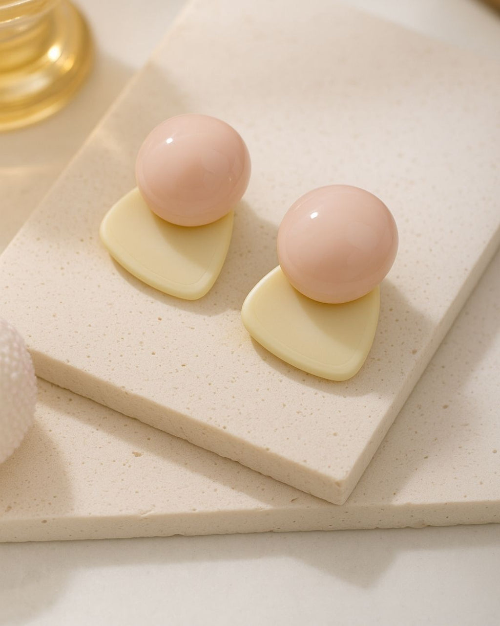 CRINO WHITE PINK EARRINGS