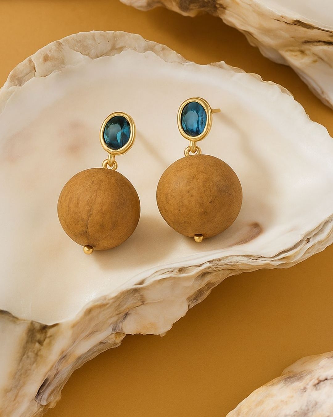 PETRA WOODEN SPHERE EARRINGS