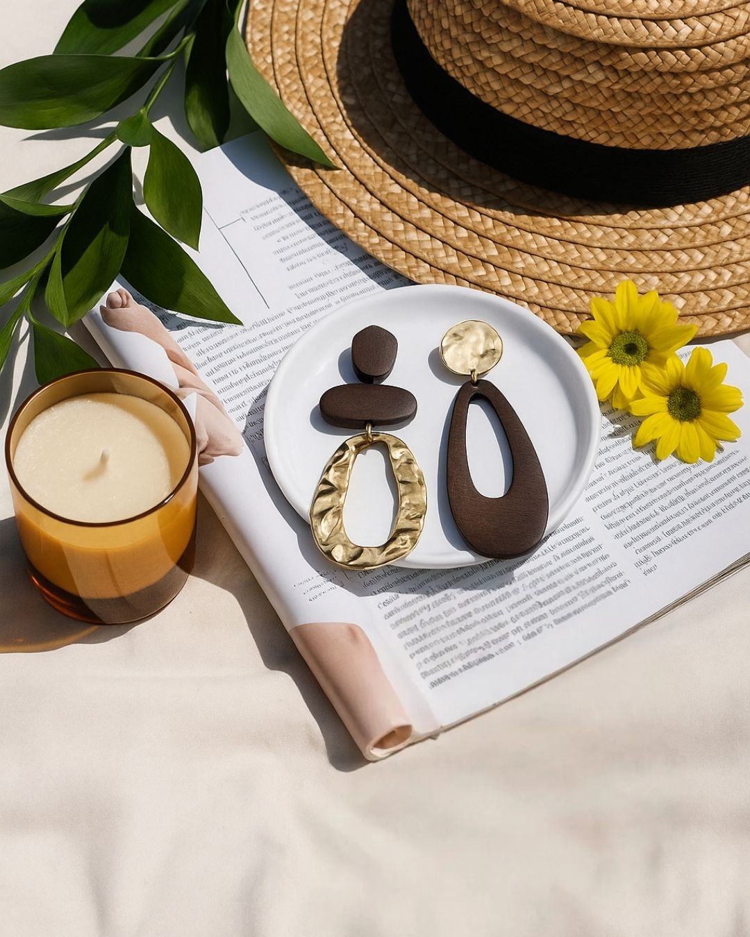 ELEKTRA WOODEN & GOLD EARRINGS