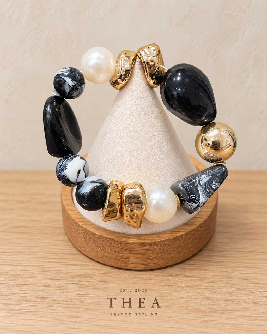 Noir Mosaic Bracelet with black, charcoal marbled, pearl-look and gold-tone beads