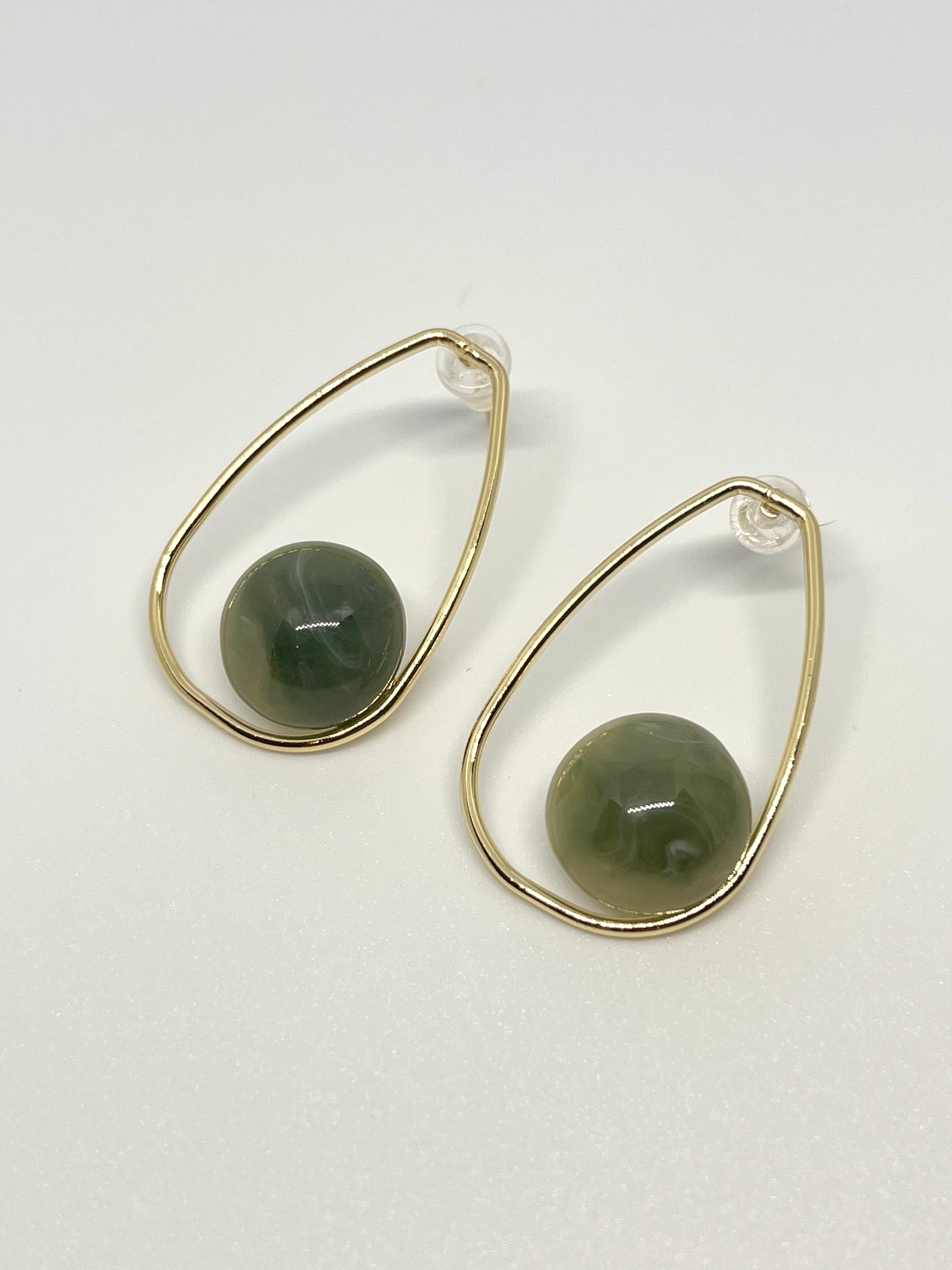 HILDA GREEN EARRINGS