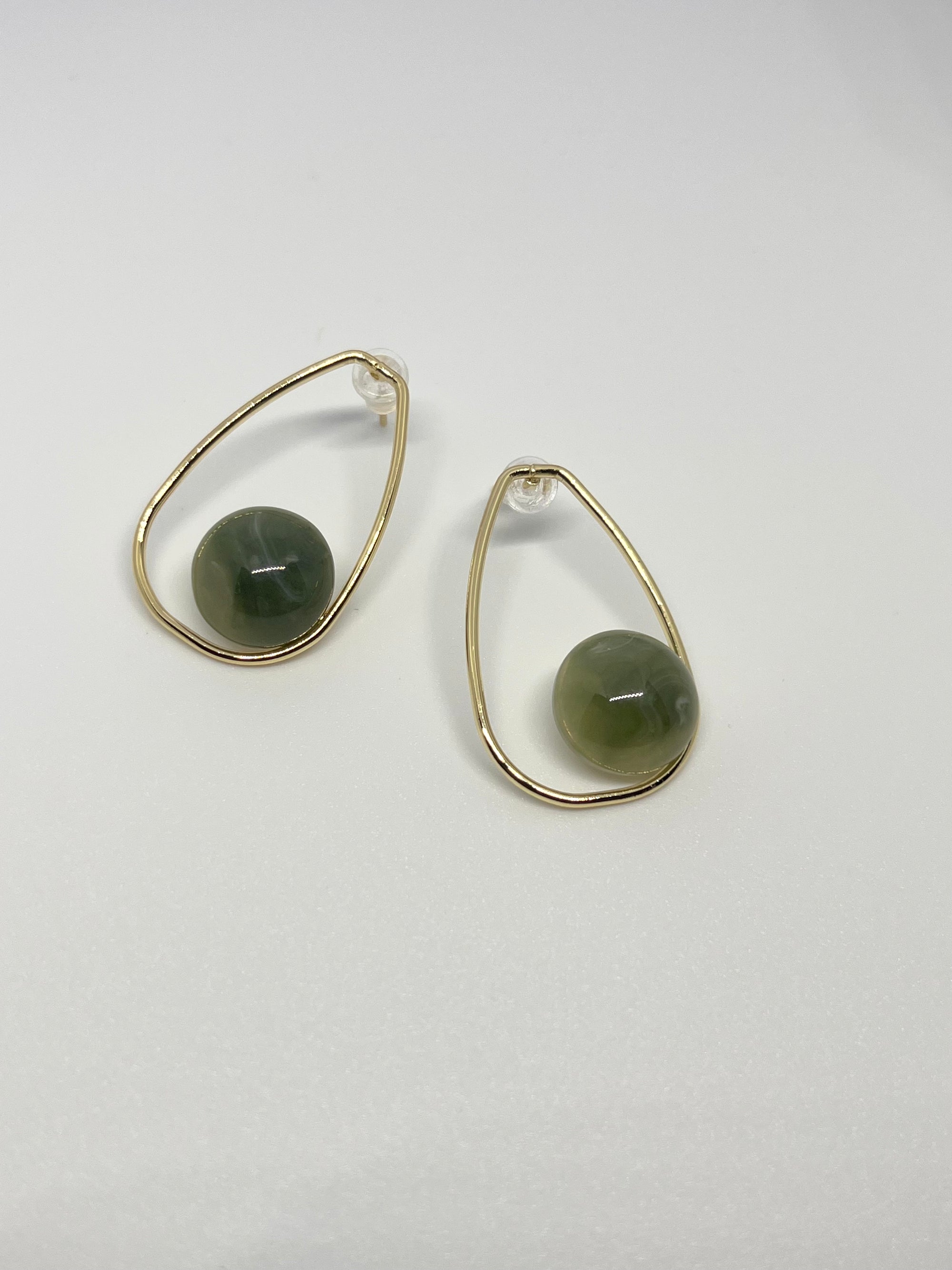 HILDA GREEN EARRINGS