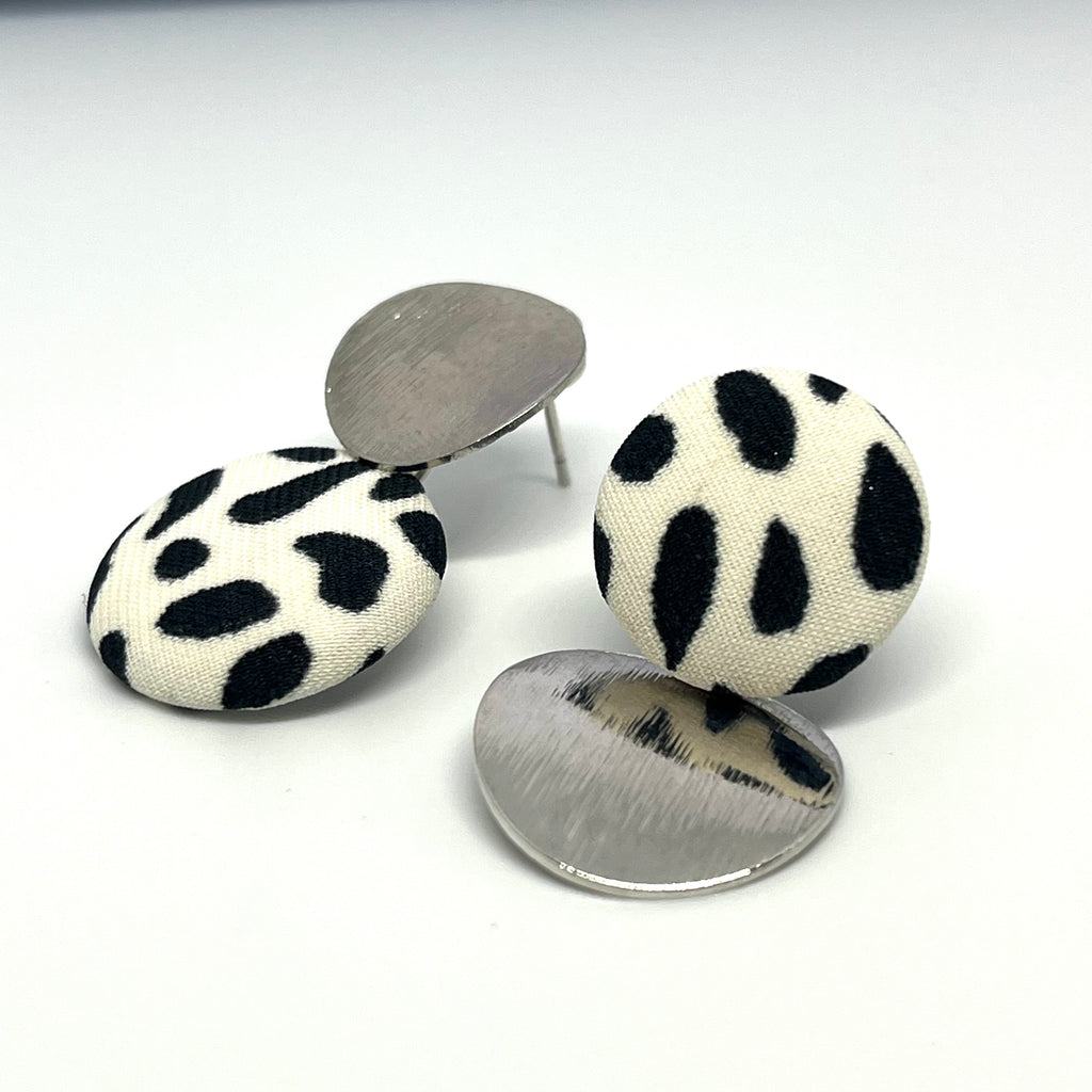 VERA MISMATCHED B&W EARRINGS