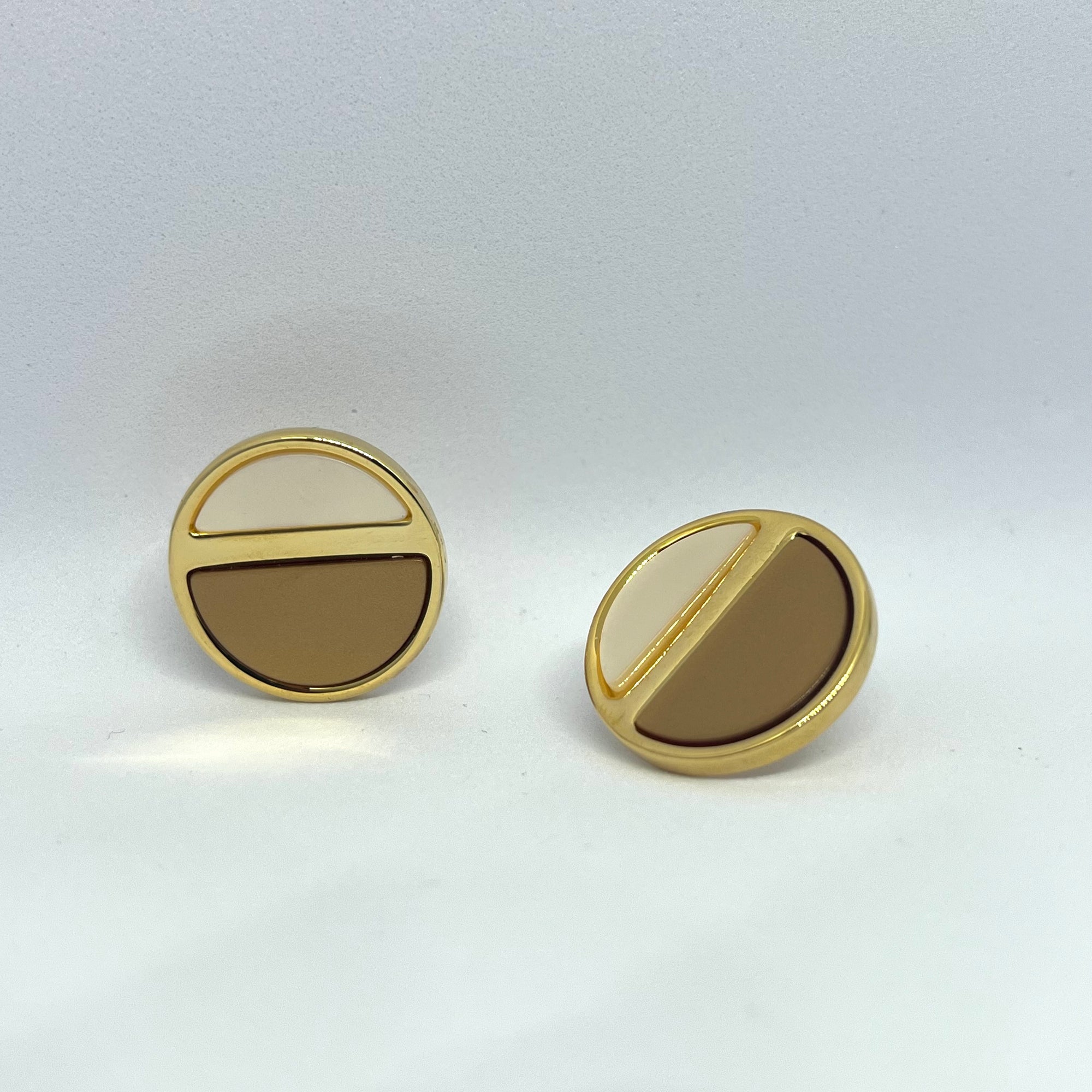 CHLOE STUD EARRINGS