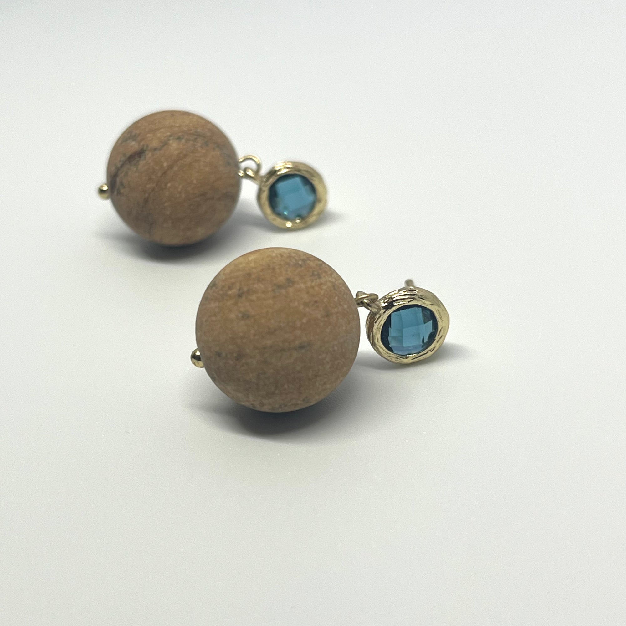PETRA WOODEN SPHERE EARRINGS