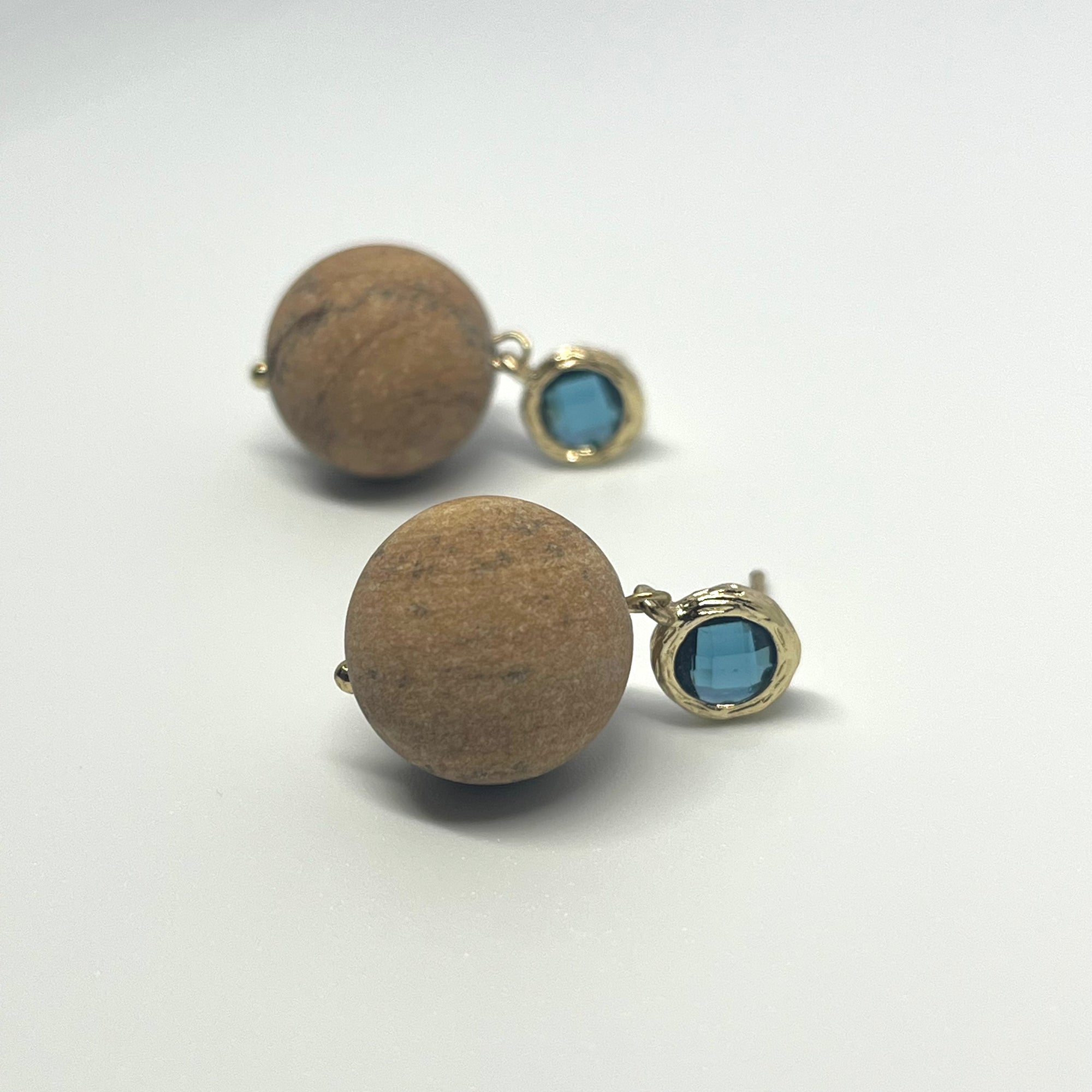 PETRA WOODEN SPHERE EARRINGS