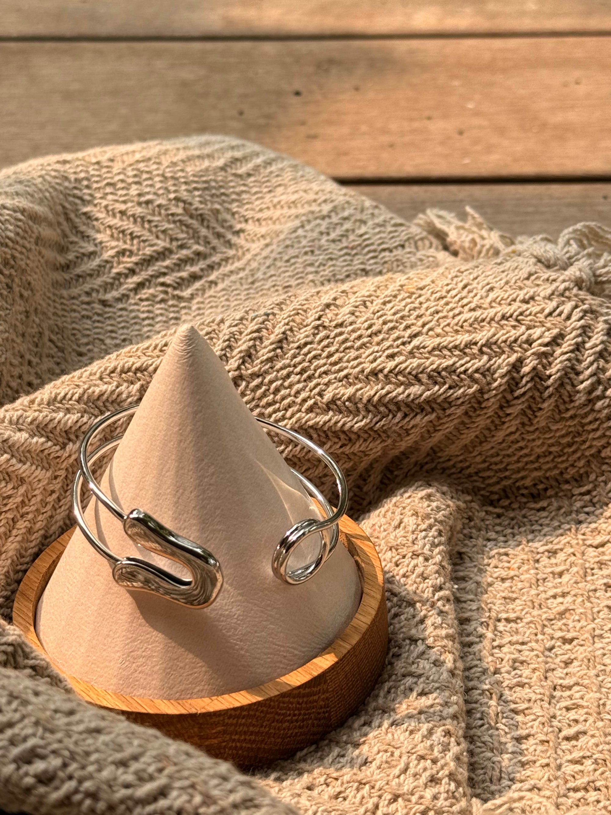 PIN CUFF   SILVER