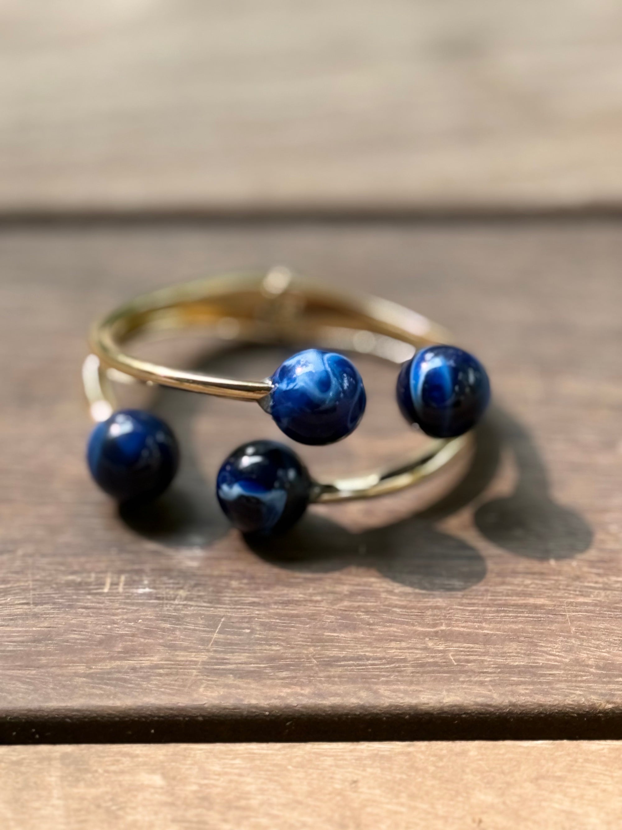 BLUE ORBIT OPEN CUFF