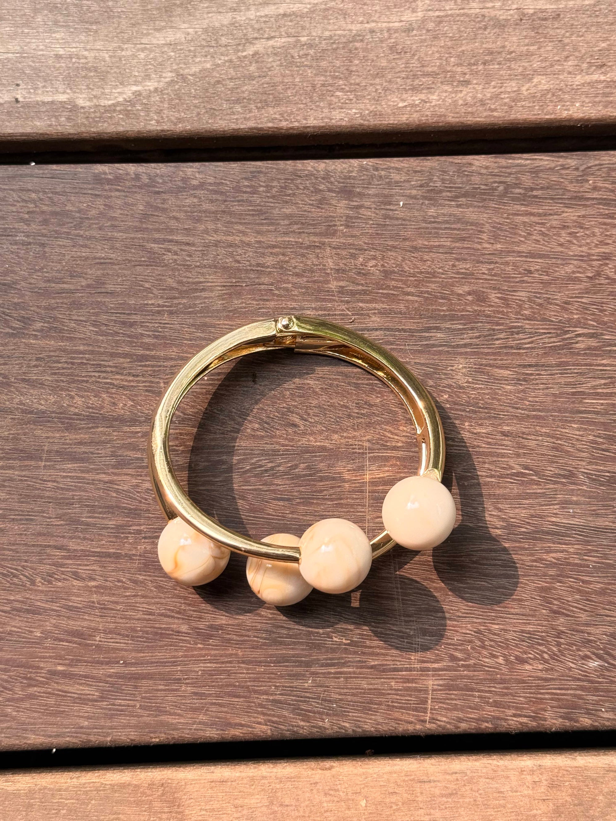 IVORY ORBIT OPEN CUFF