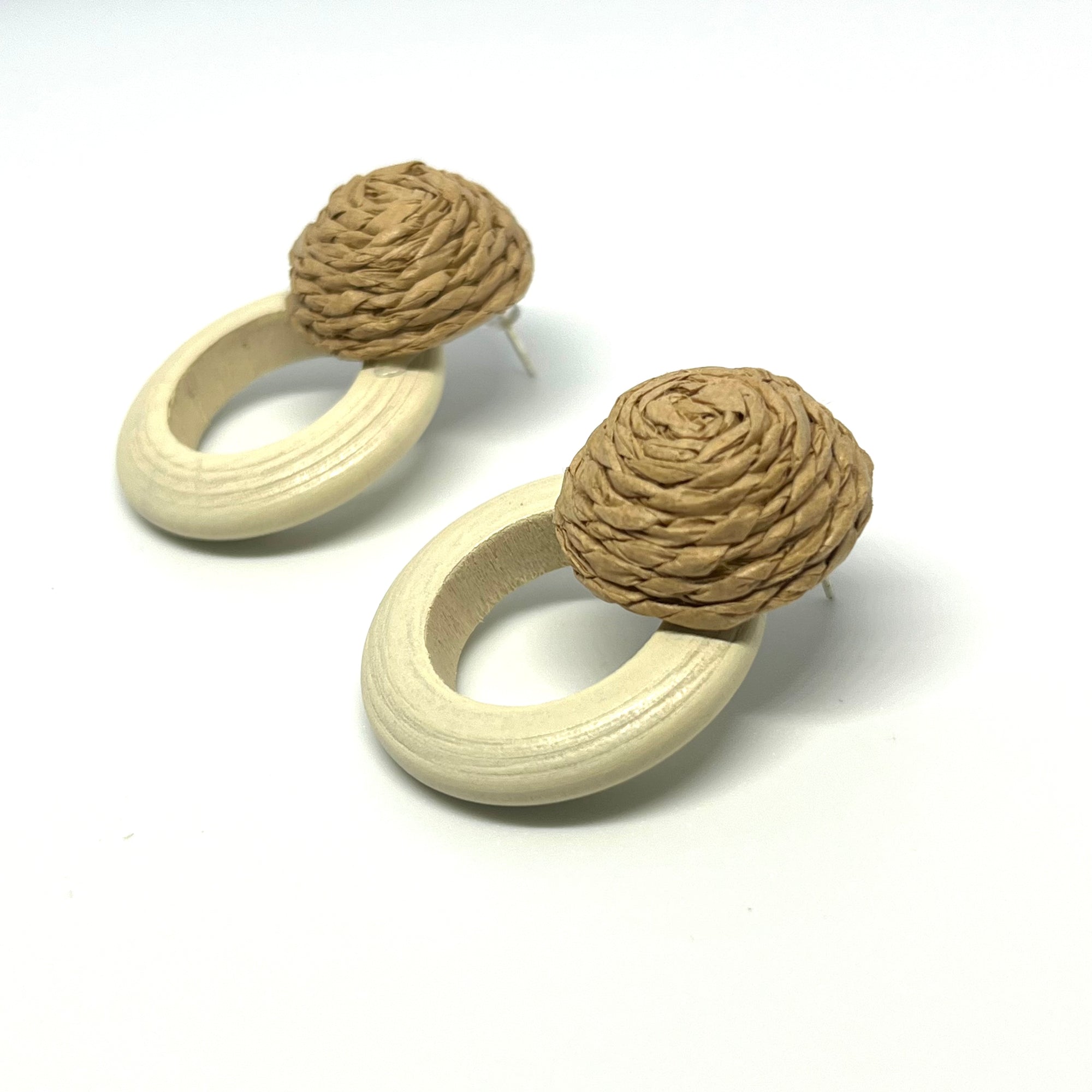 ZETA WHITE BROWN EARRINGS