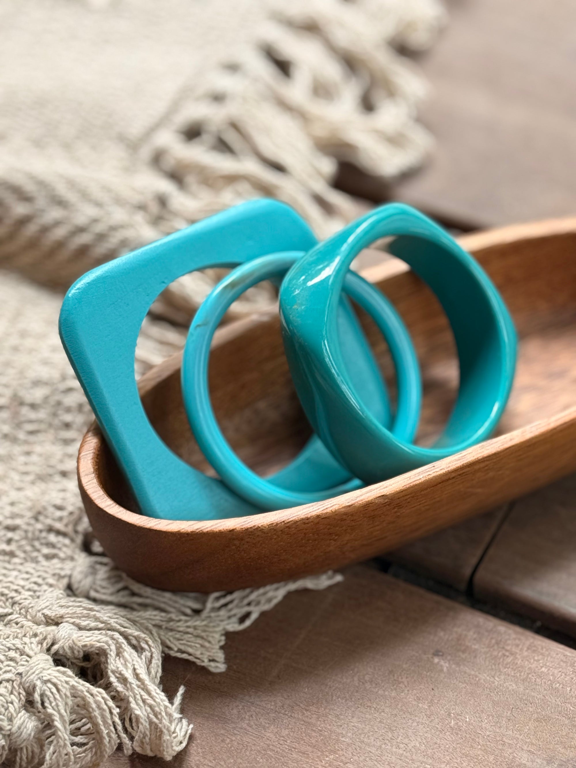 TEAL RESIN BRACELET STACK