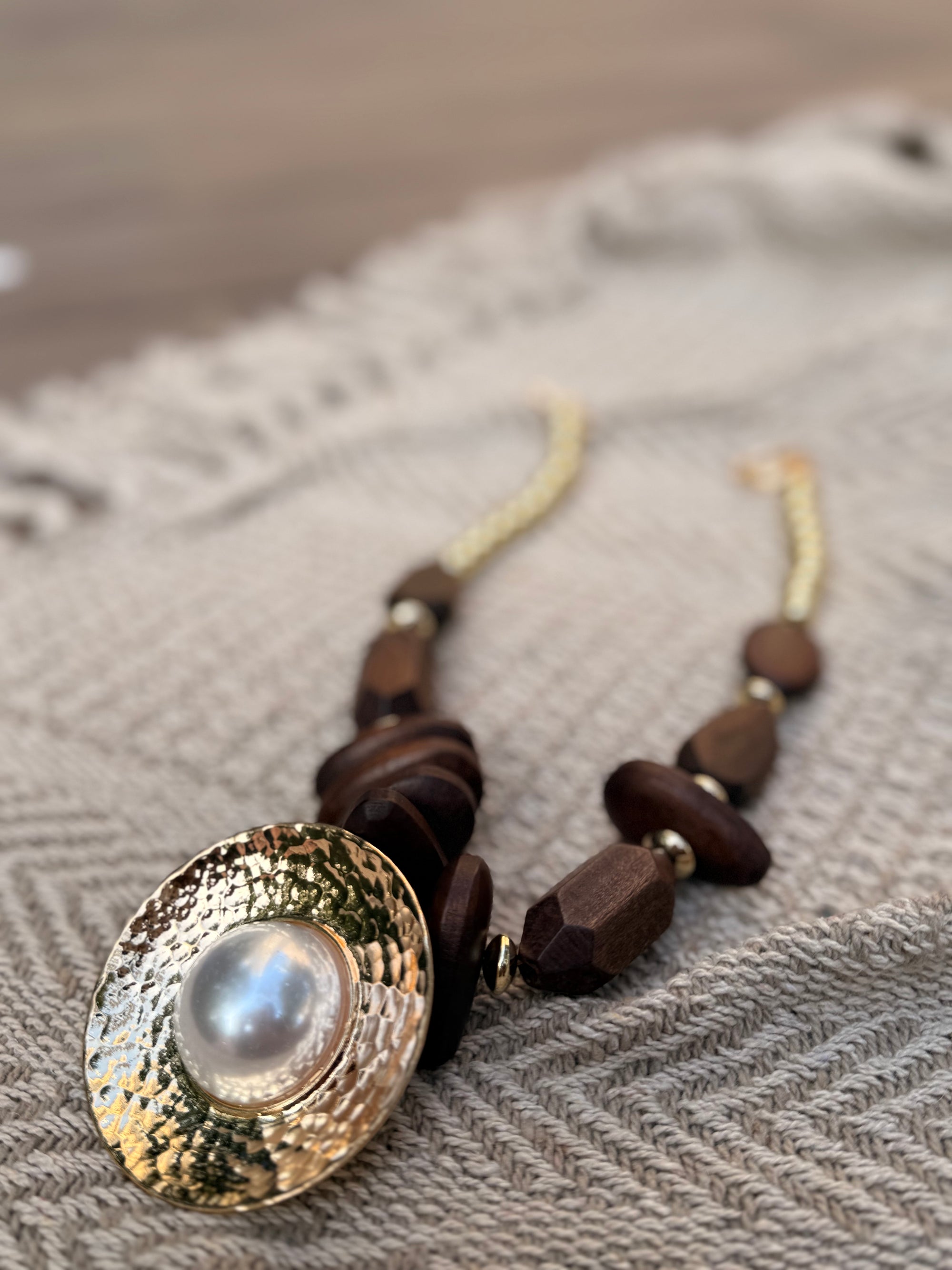 Golden Pearl Amber Necklace