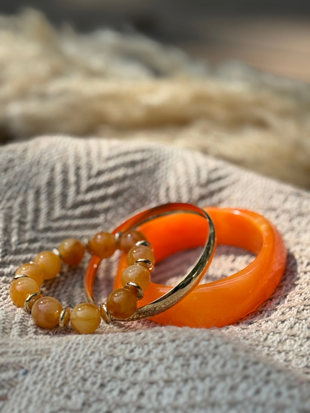 ORANGE GLOW STATEMENT BRACELET