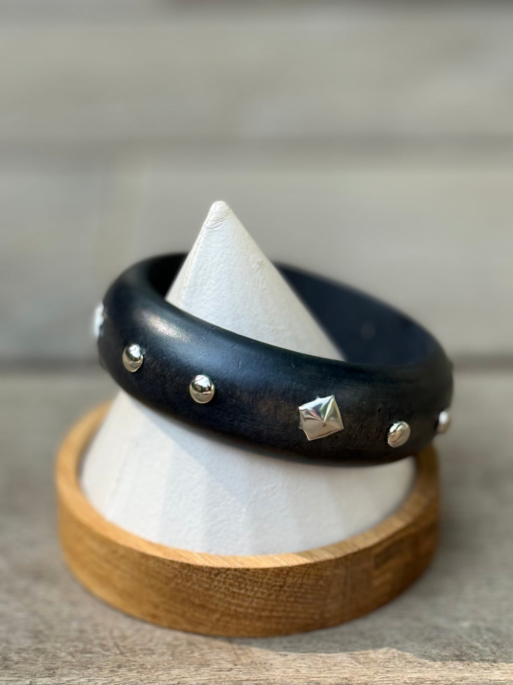 CELESTIAL BLACK STAR CUFF