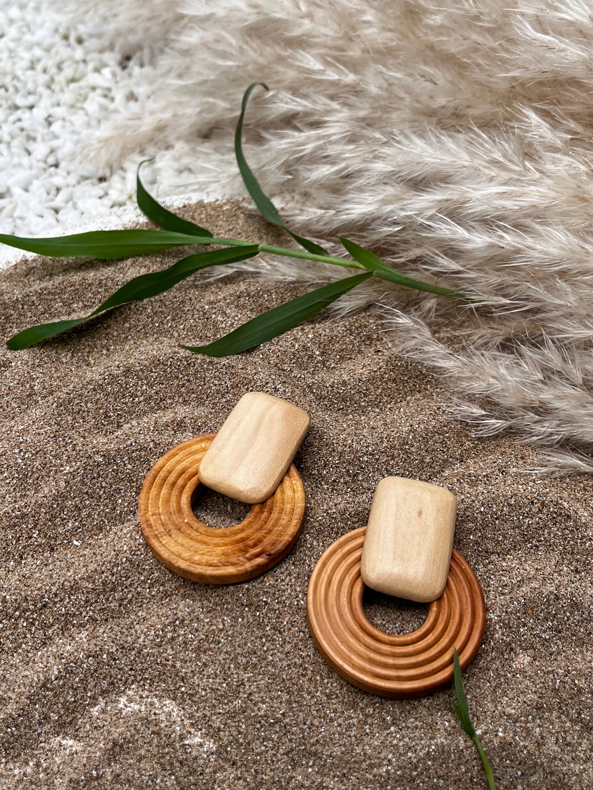 LEIA EARRINGS