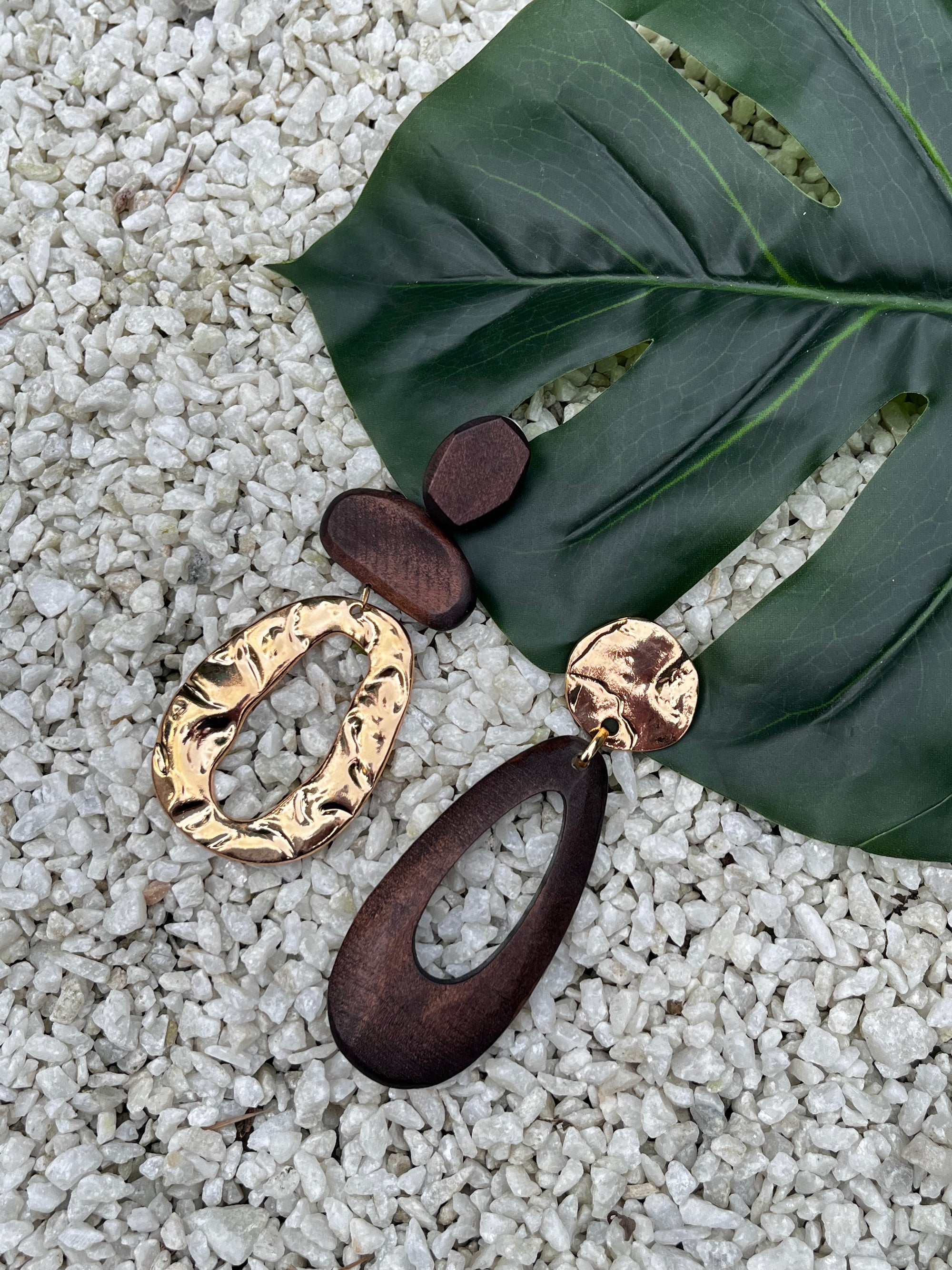 ELEKTRA WOODEN & GOLD EARRINGS