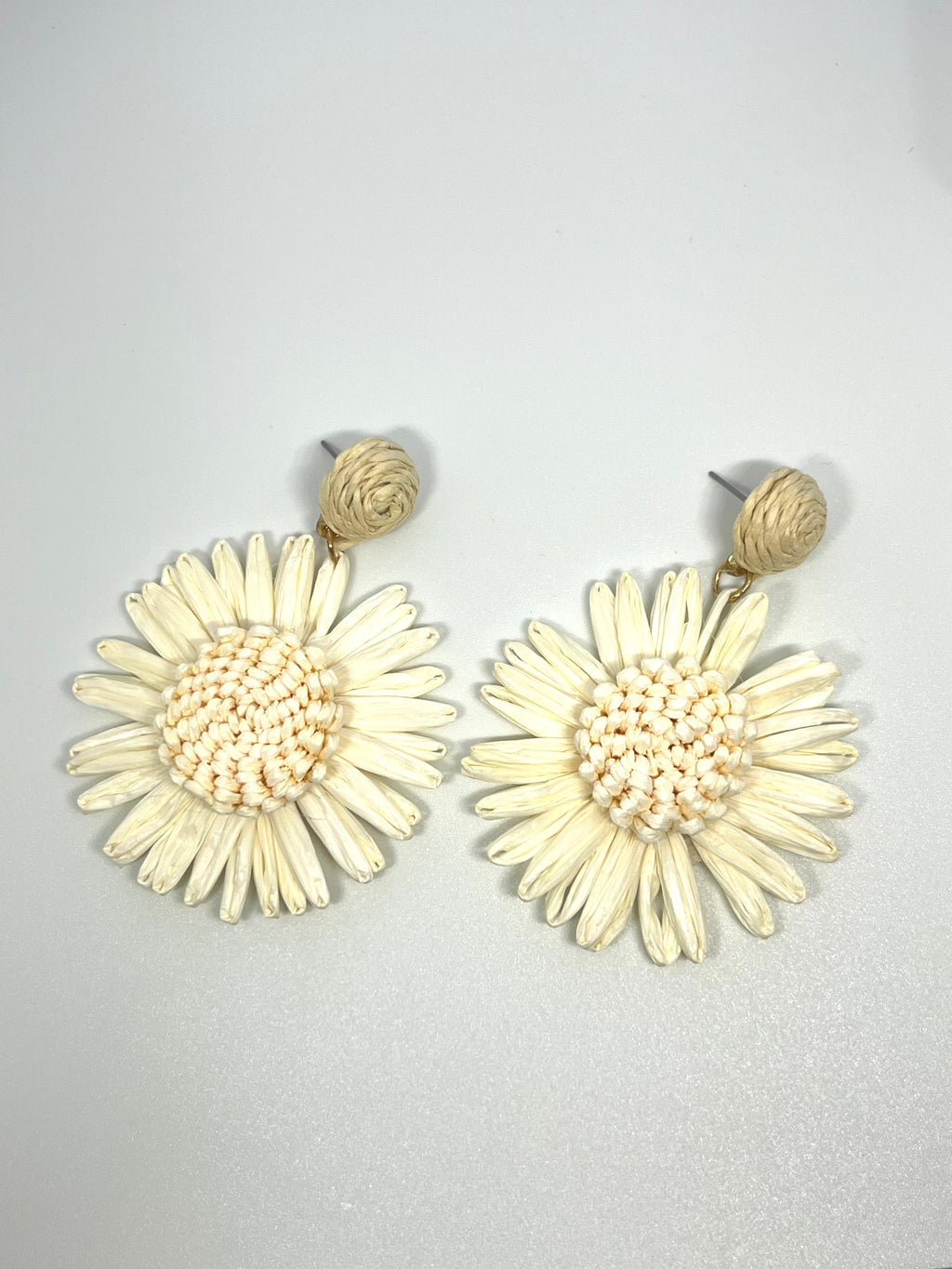 HELIOS OFF WHITE  EARRINGS