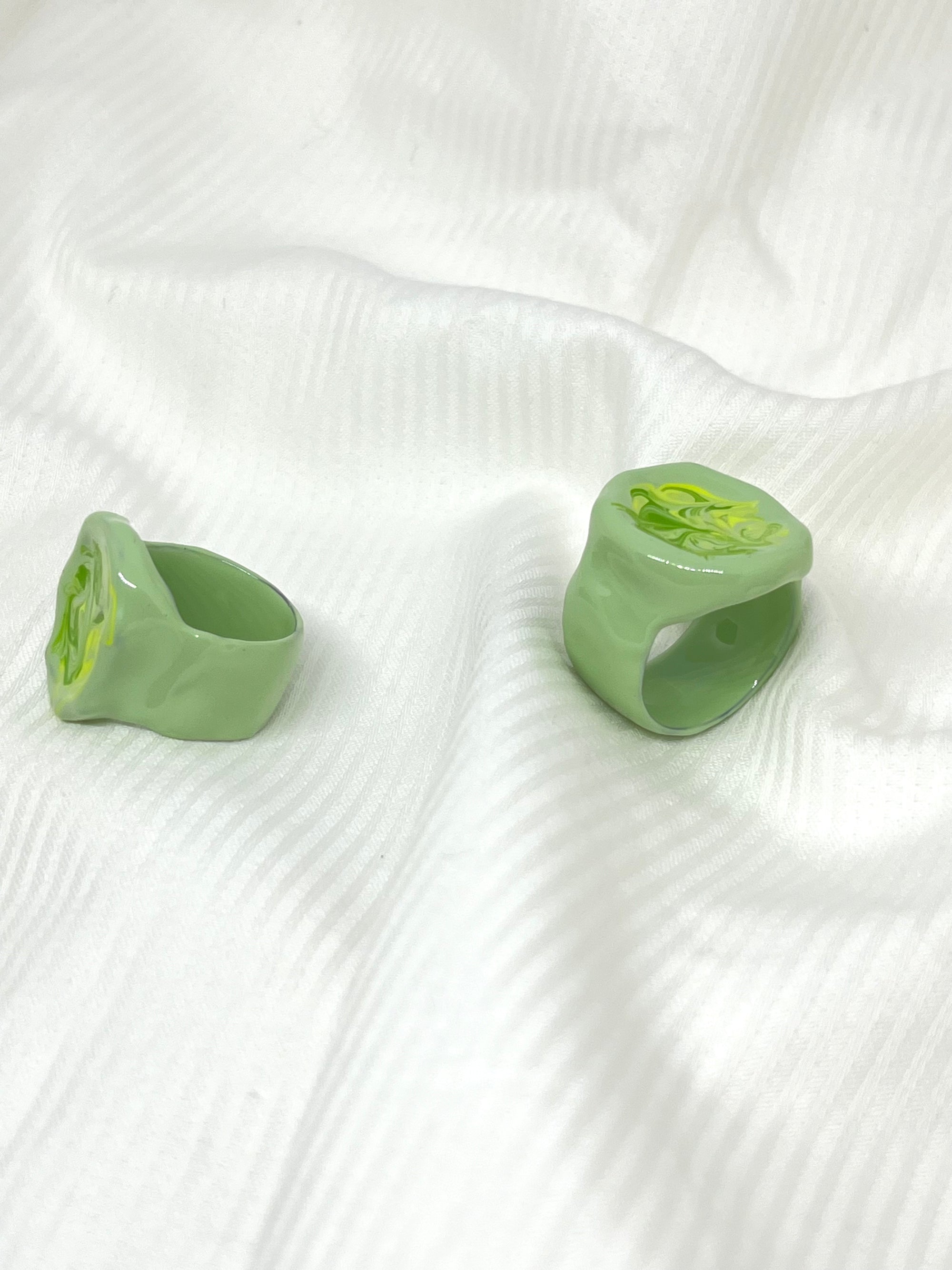 ANNIS GREEN RING
