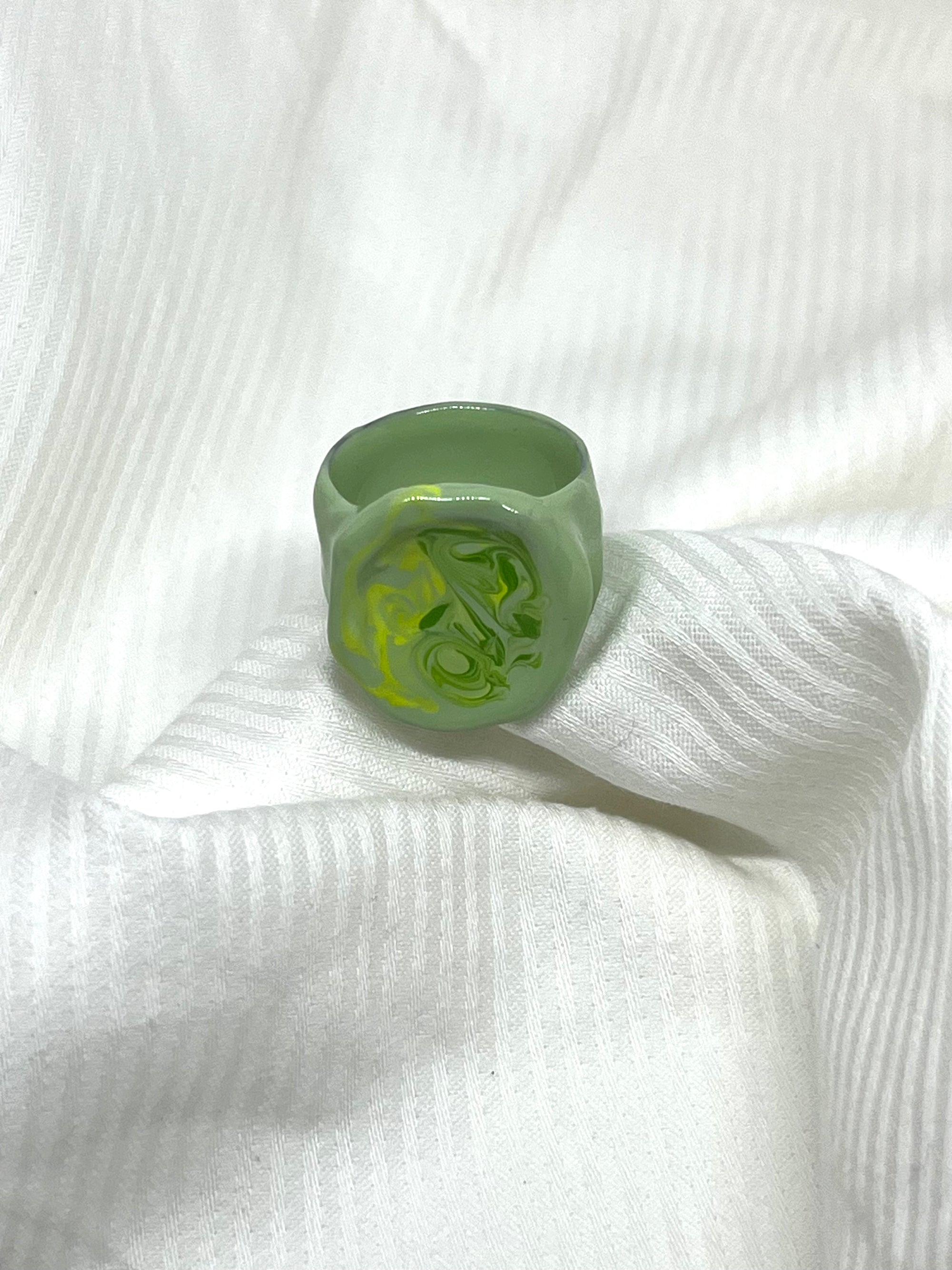 ANNIS GREEN RING