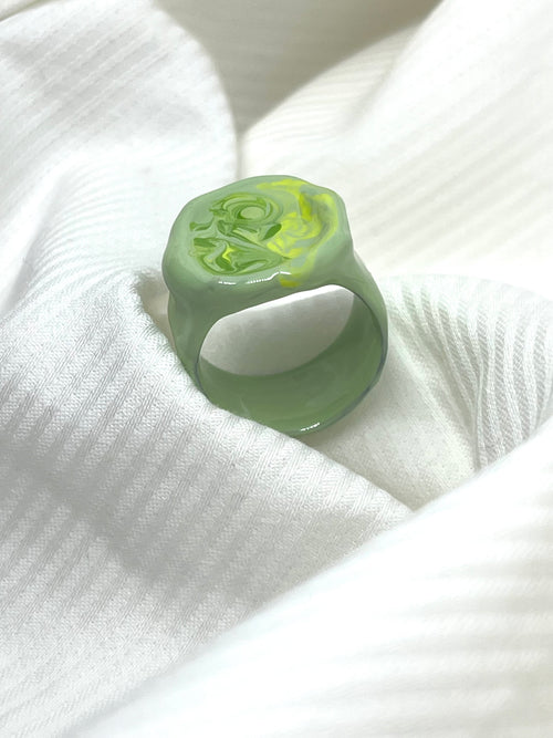 ANNIS GREEN RING