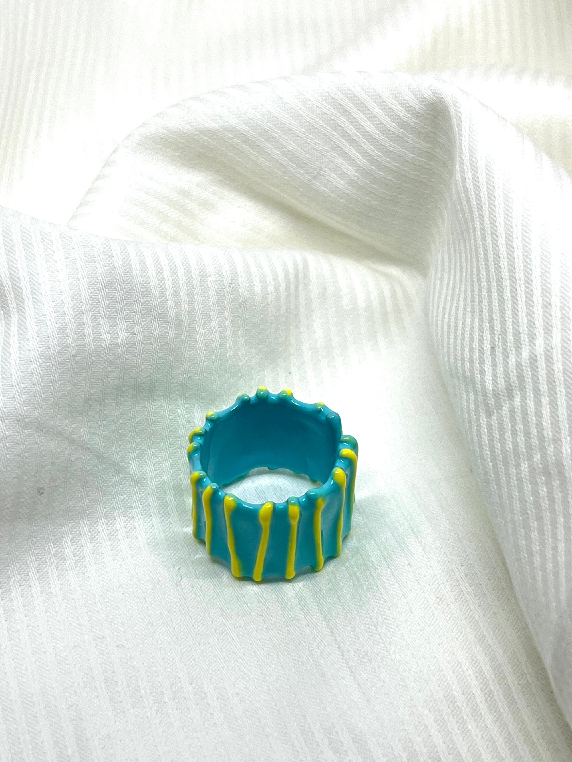 CALLIE BLUE YELLOW RING