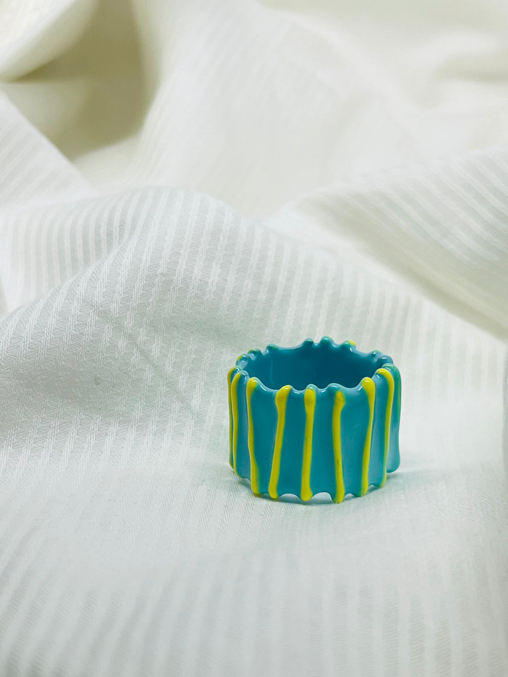 CALLIE BLUE YELLOW RING