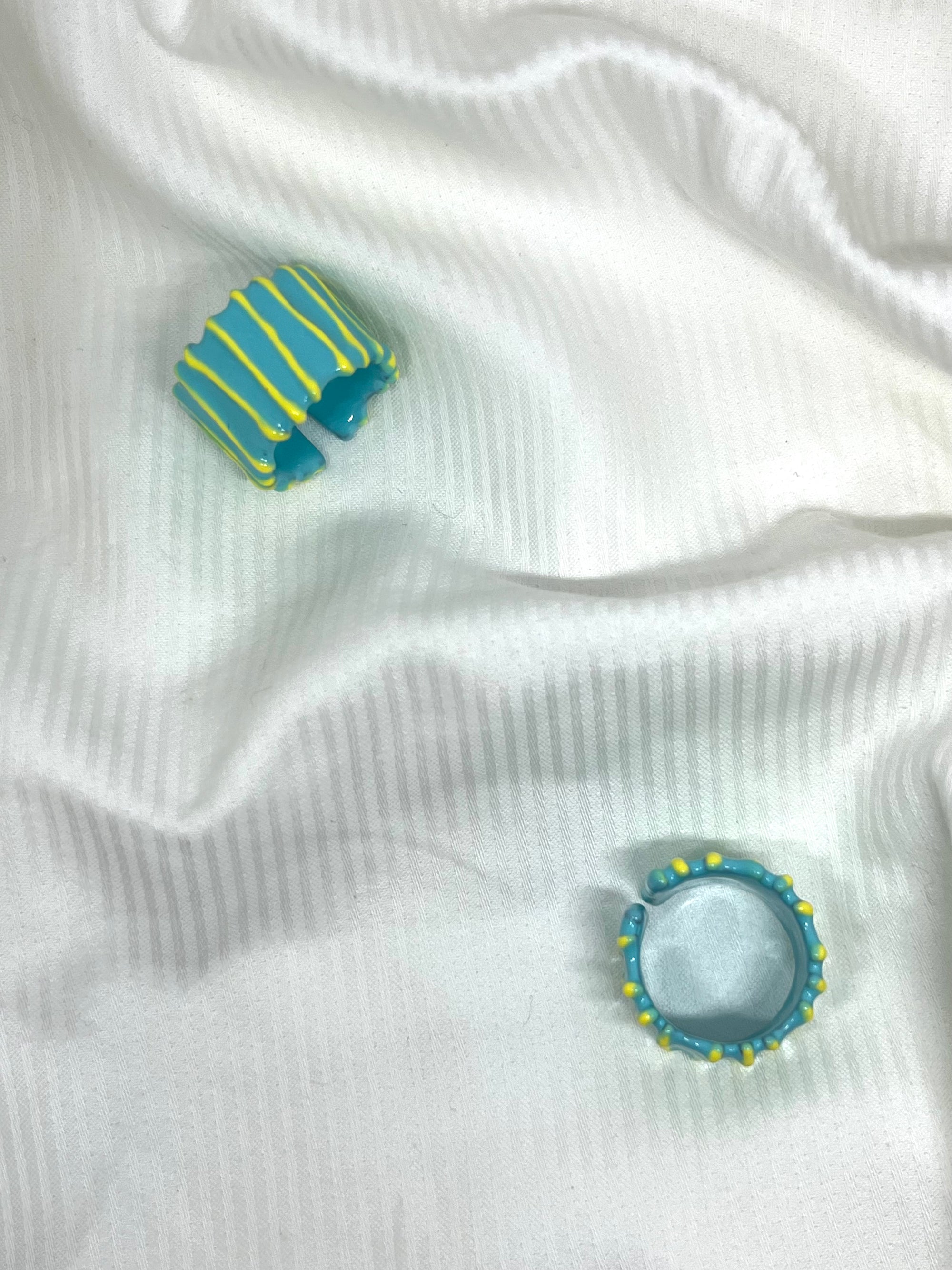 CALLIE BLUE YELLOW RING