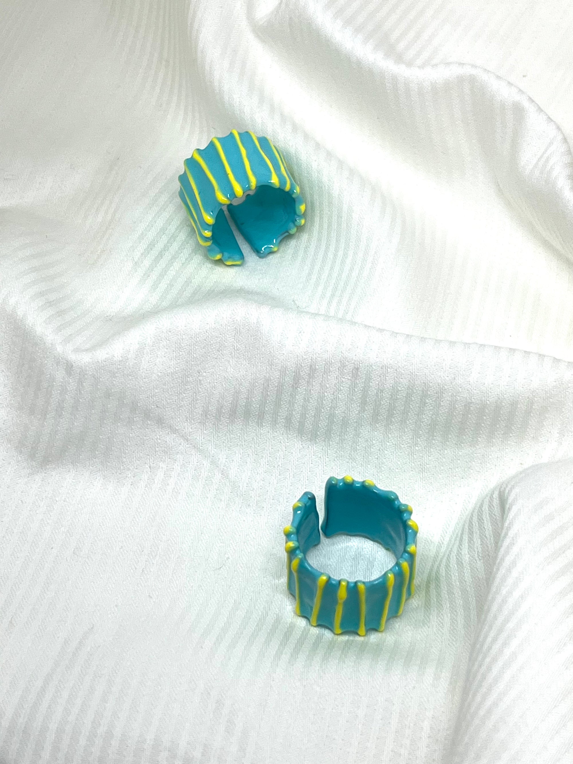 CALLIE BLUE YELLOW RING