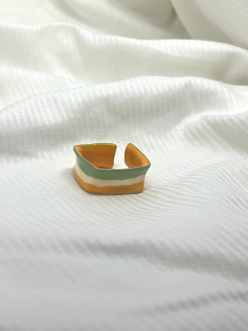 ALZINA 3 COLOUR RING