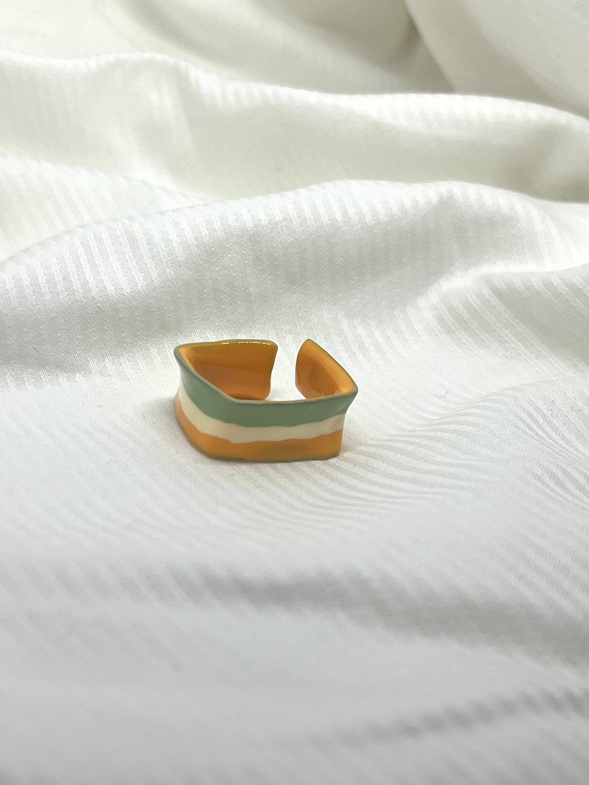 ALZINA 3 COLOUR RING