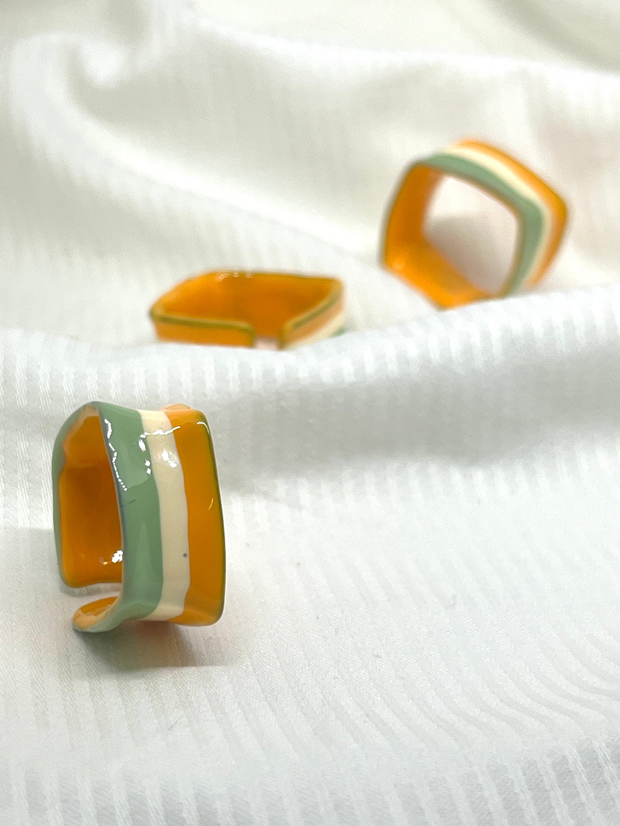 ALZINA 3 COLOUR RING