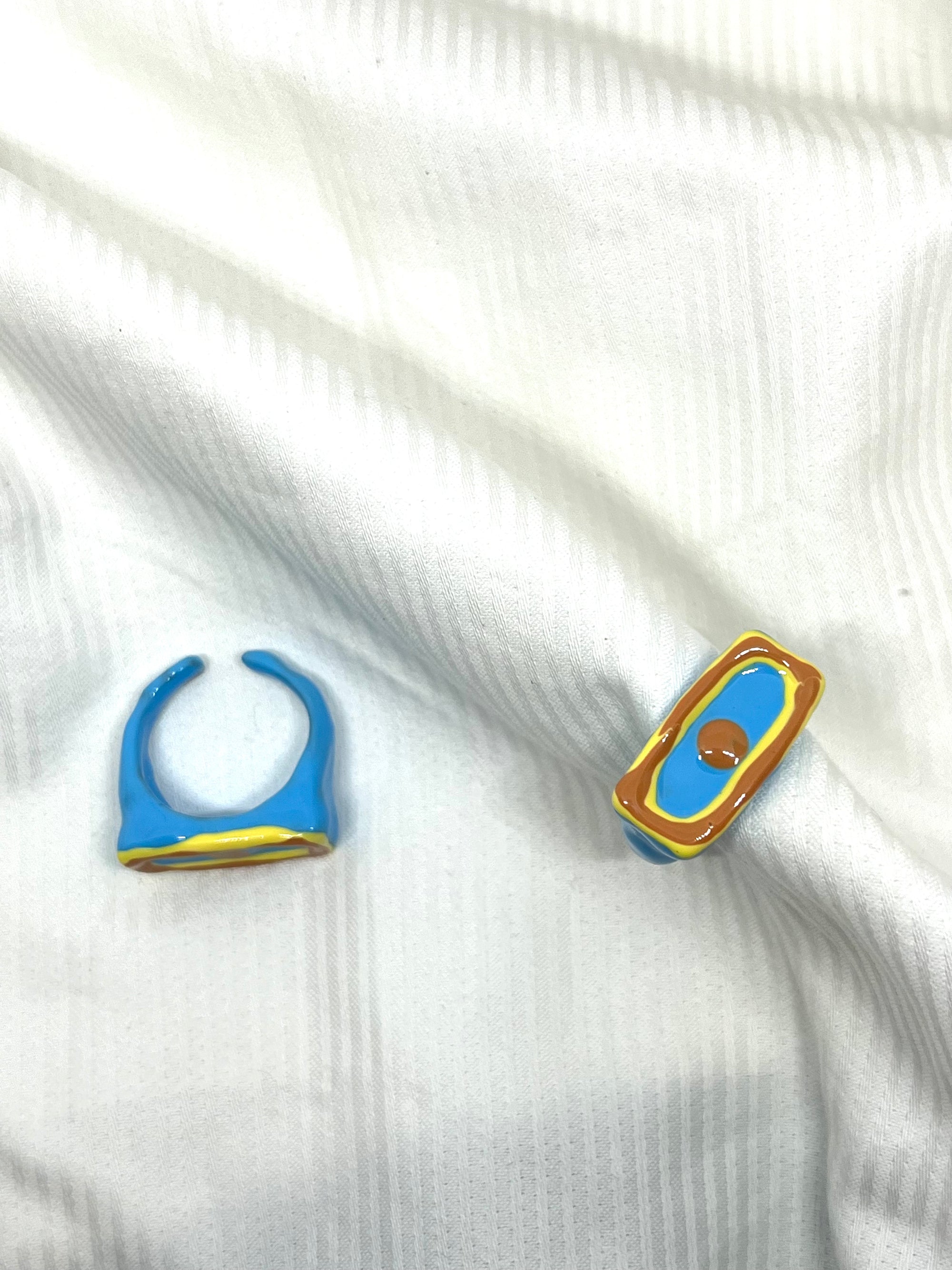 ARETHA BLUE RING