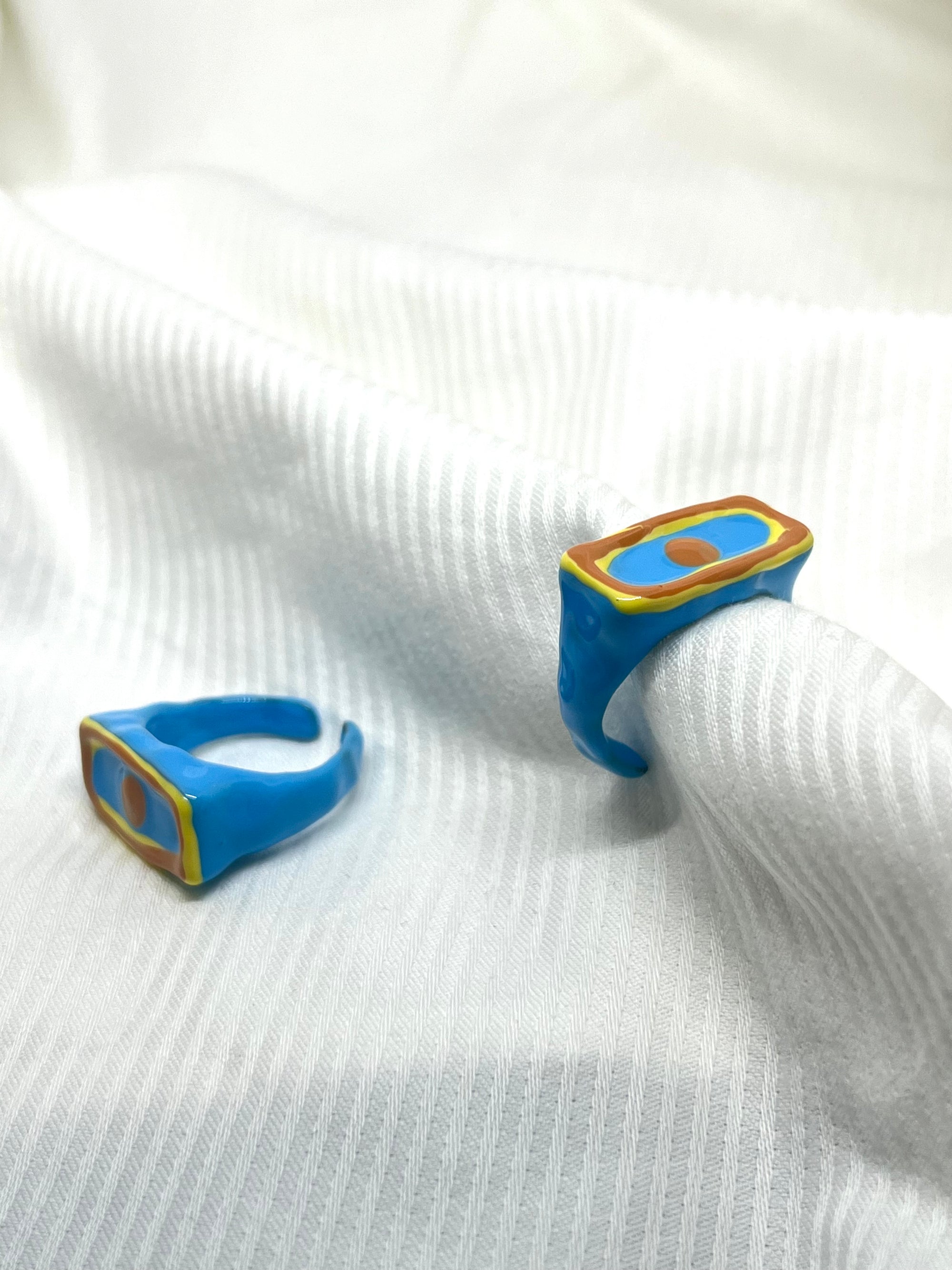ARETHA BLUE RING
