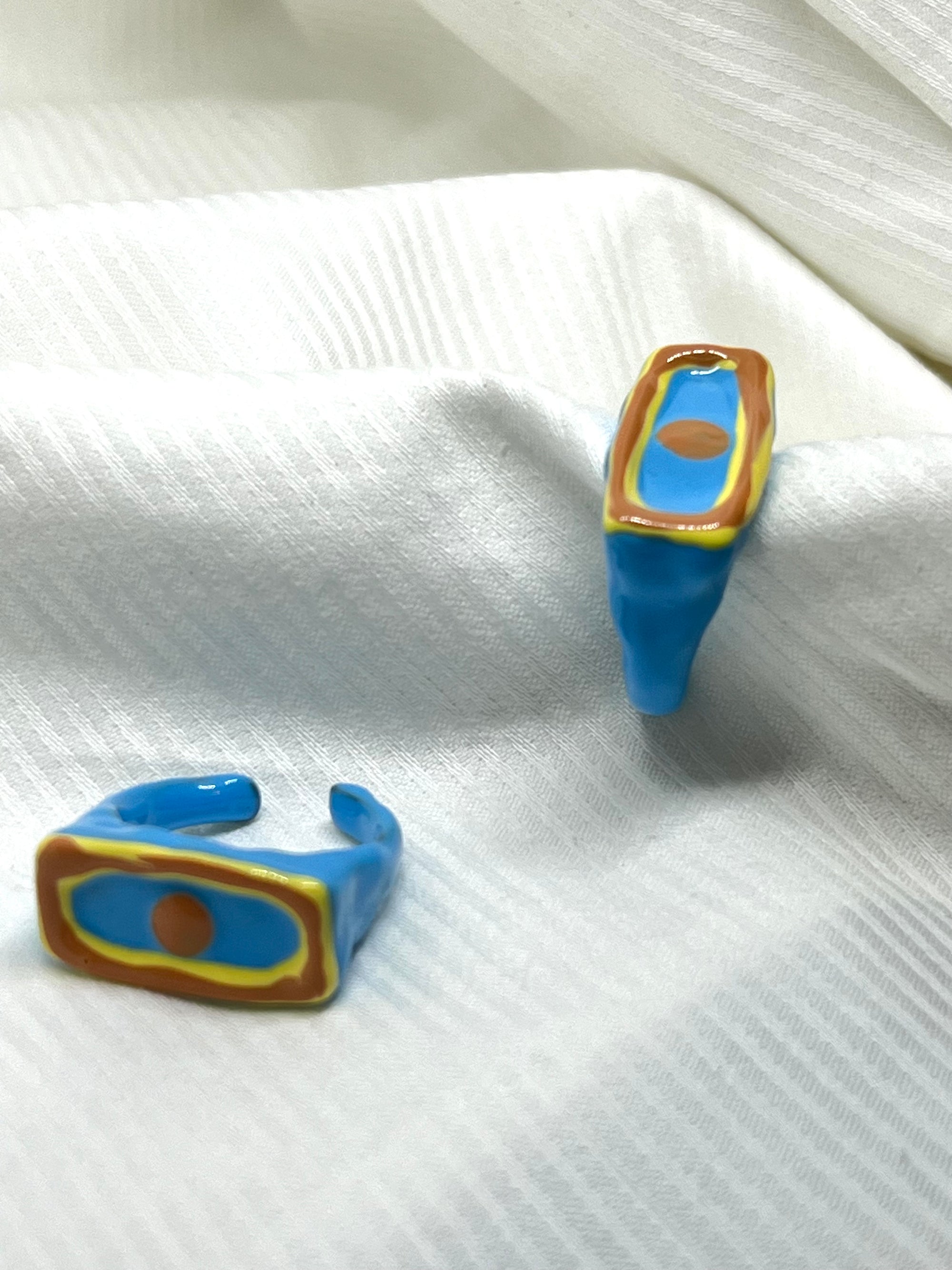 ARETHA BLUE RING